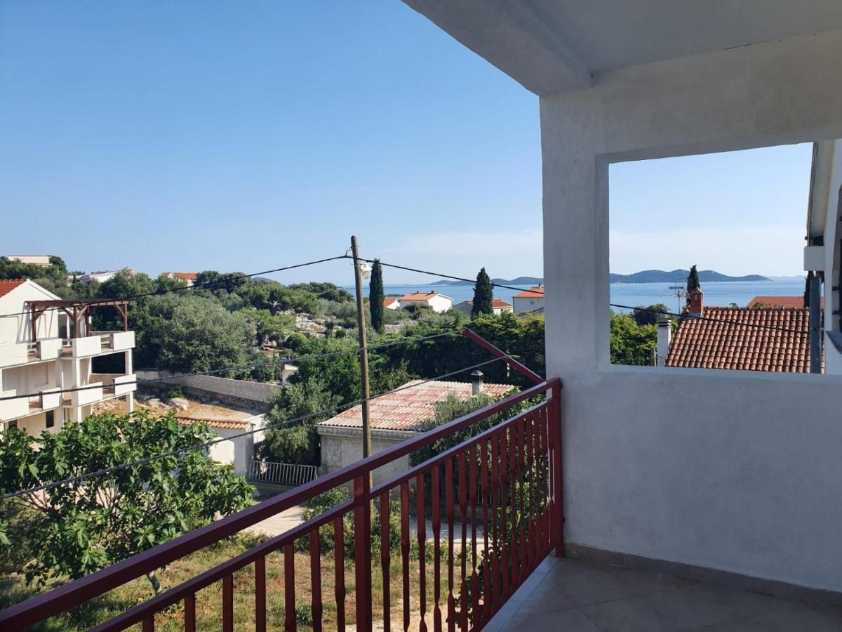 Francis Appartements Pakoštane Εξωτερικό φωτογραφία