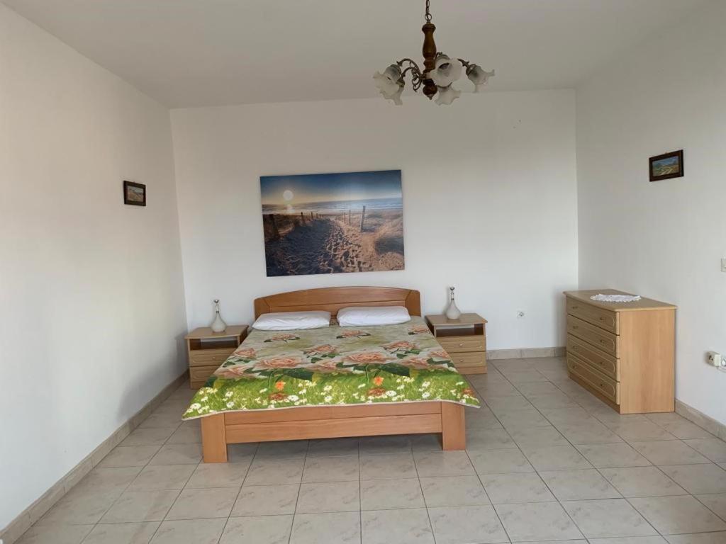 Francis Appartements Pakoštane Εξωτερικό φωτογραφία